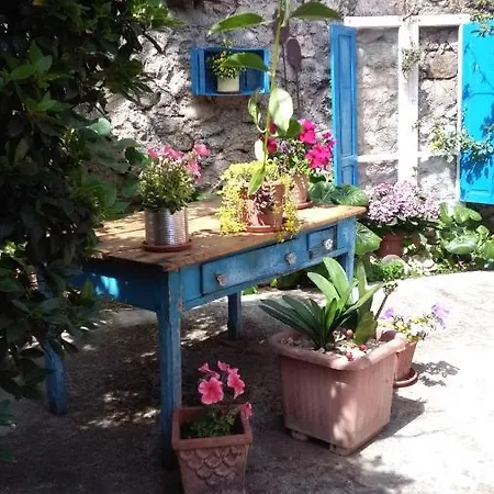 Couette-café San Francesco Oliena